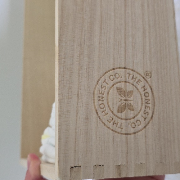 Honest Lavender Body Newborn Set NWOT - Picture 4 of 9